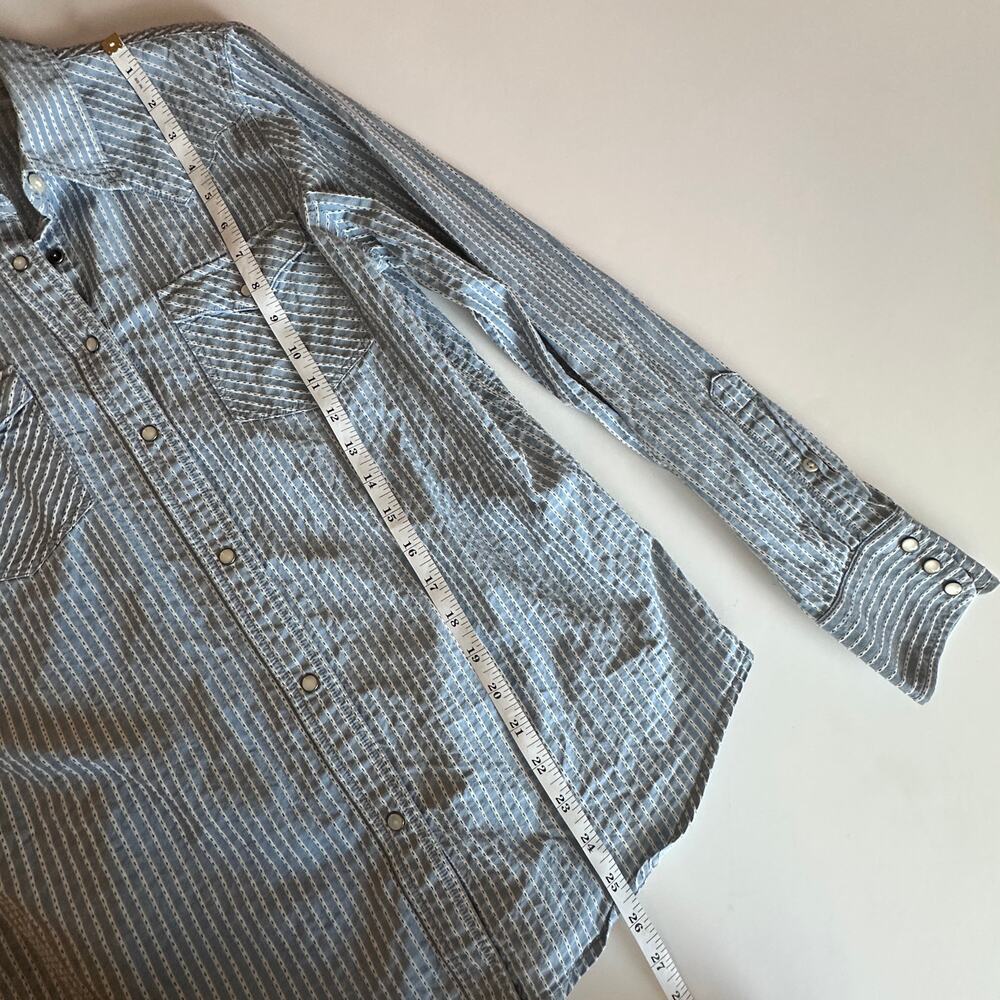 LRL Lauren Jeans Striped Pearl Snap Top Womens Large Light Blue Western Shirt - Picture 9 of 10